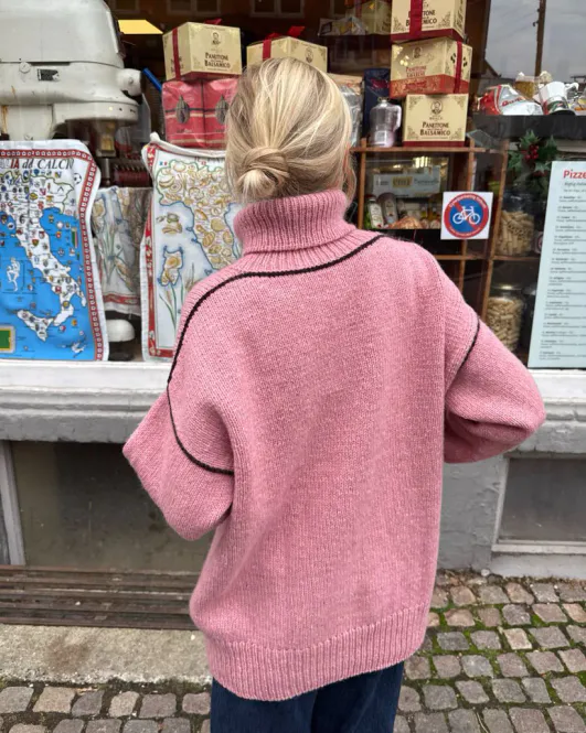 Hovedbilde Linea Sweater. Oppskrift