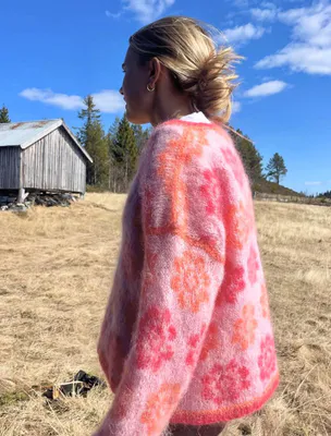 Mari Sweater. Garnpakke