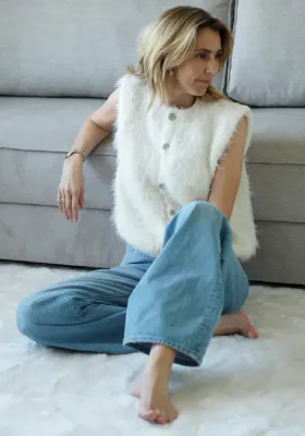 Fuzzy vest. Garnpakke