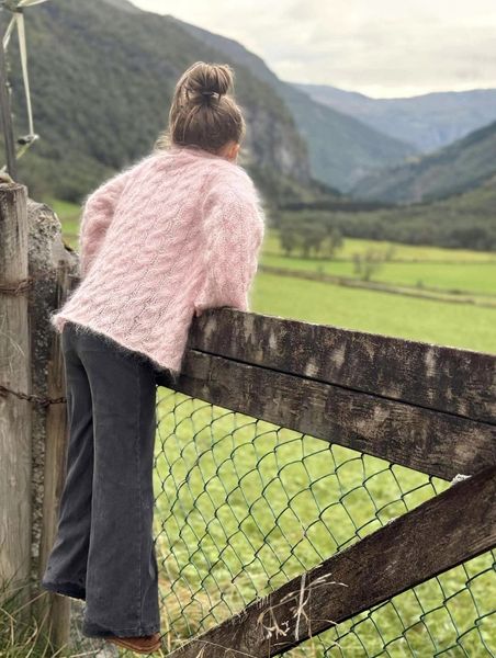 Hovedbilde Annabel Sweater jr. Garnpakke