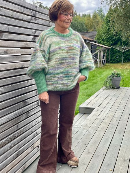 Hovedbilde Femina blusen. Oppskrift.